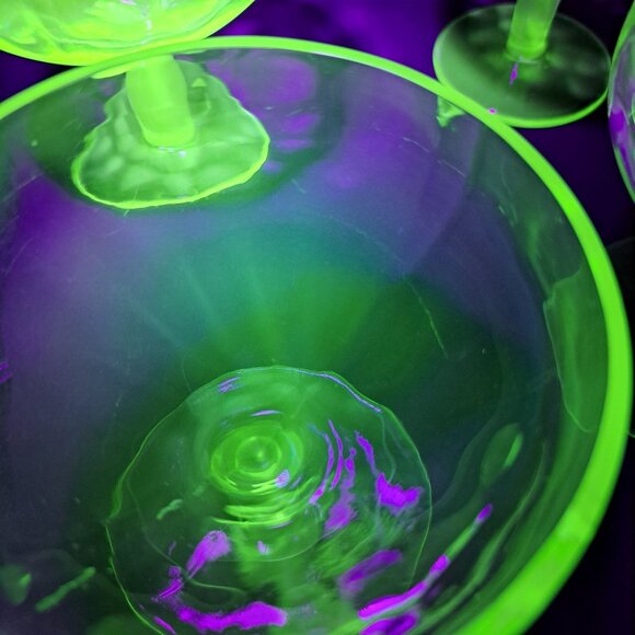 Hazel Atlas Depression Green Uranium Glass Footed Sherbet Dessert Cup - Picture 11 of 16